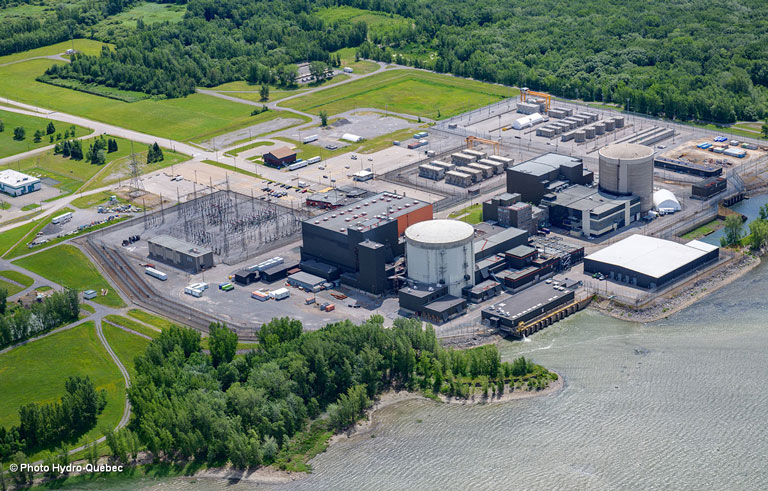 Vue aérienne des installations de Gentilly-2, à Bécancour
